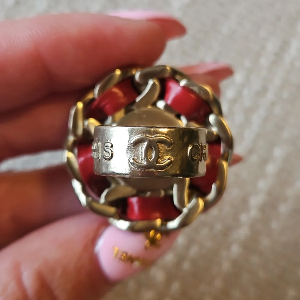 CHANEL Ring Gold Chain Pearl Red Leather CC Logo [Size 5.5] - Picture 6 of 8